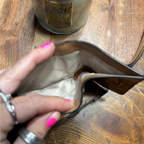 Michael Kors Beige Id lanyard - Picture 4 of 5